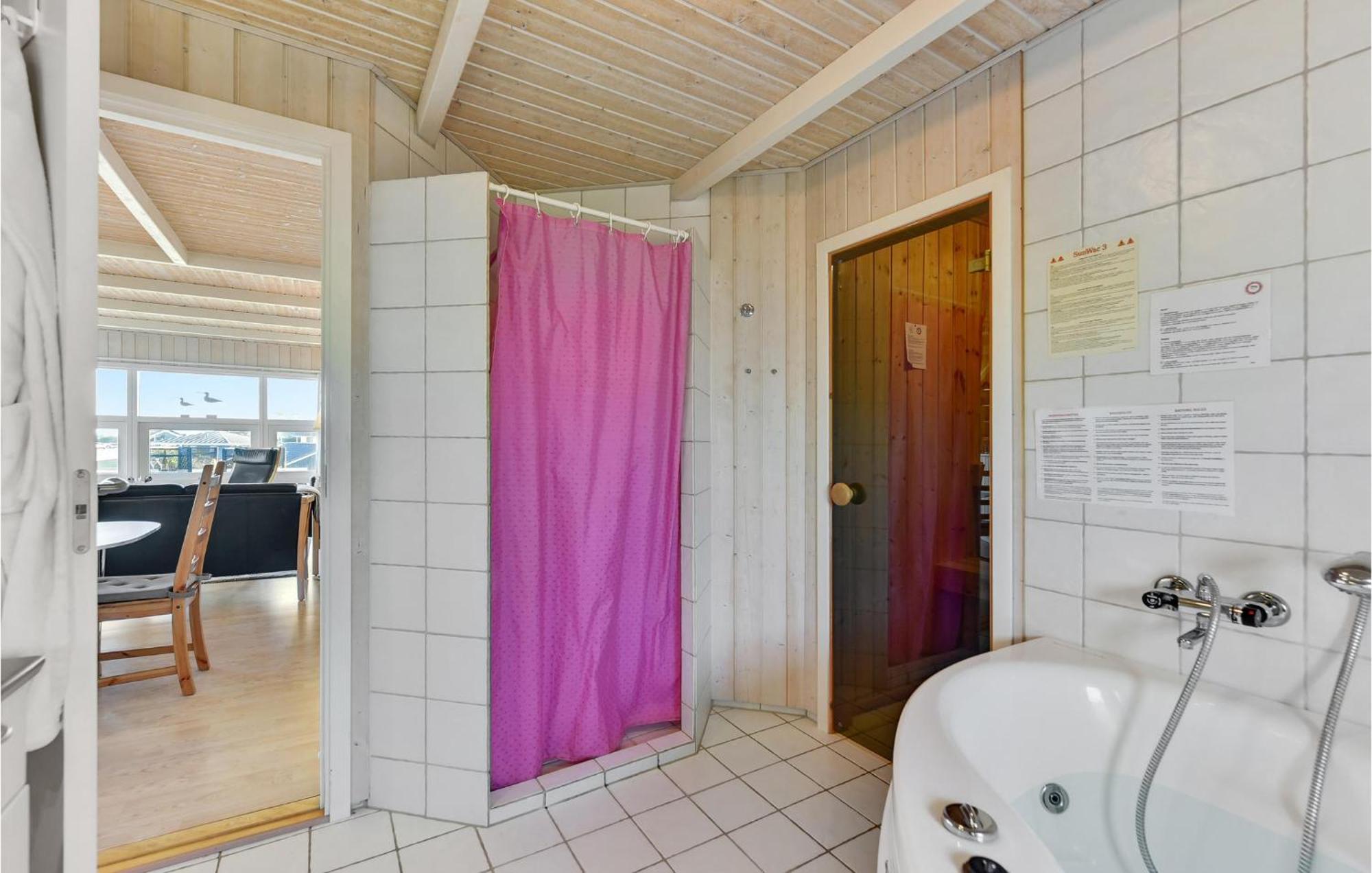 Beautiful Home In Nordborg With Wifi Extérieur photo