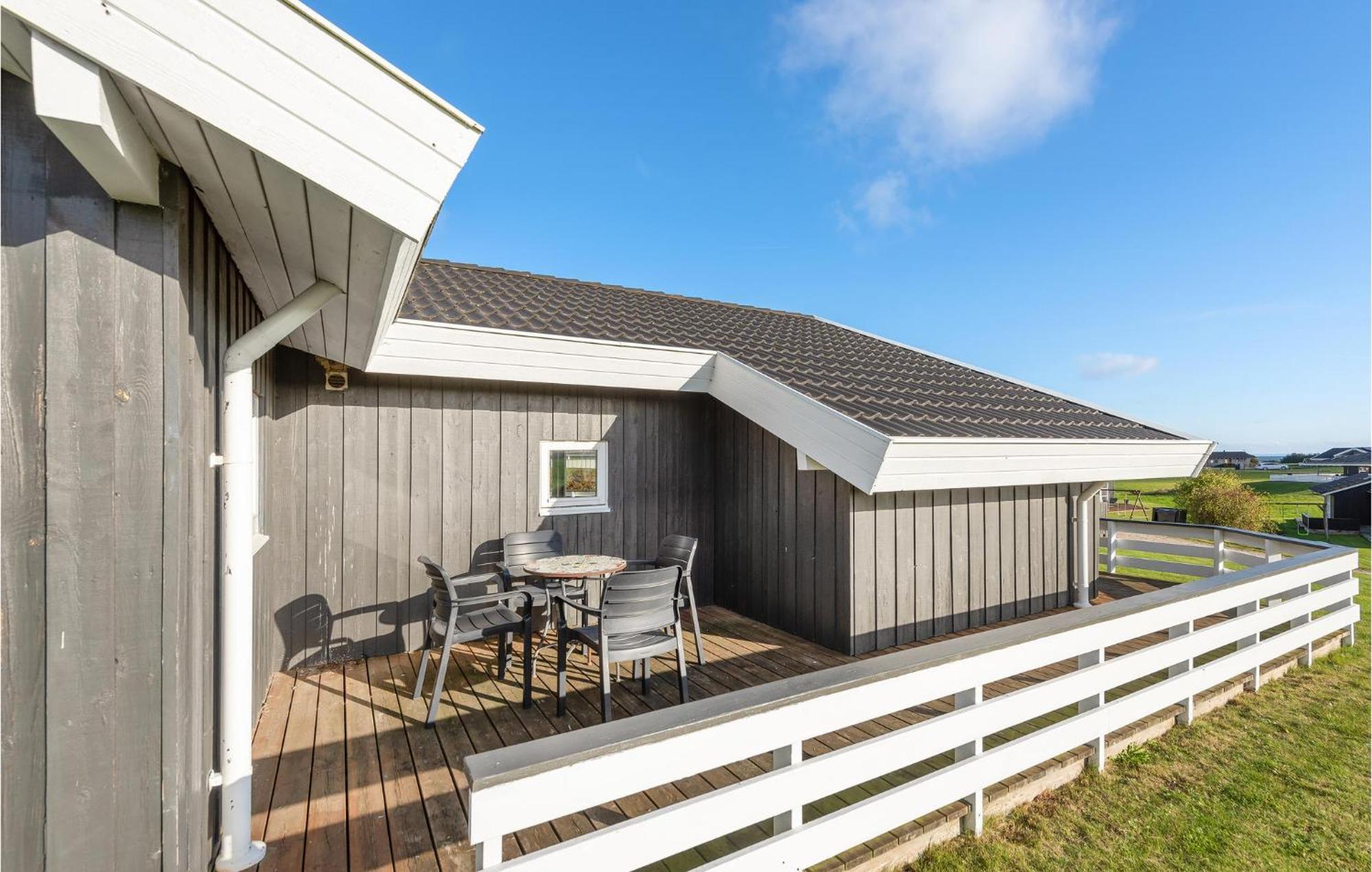 Beautiful Home In Nordborg With Wifi Extérieur photo